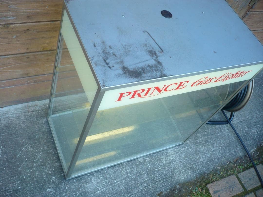 PRINCE ガラスケース 4段棚付き　年代物ですっ！