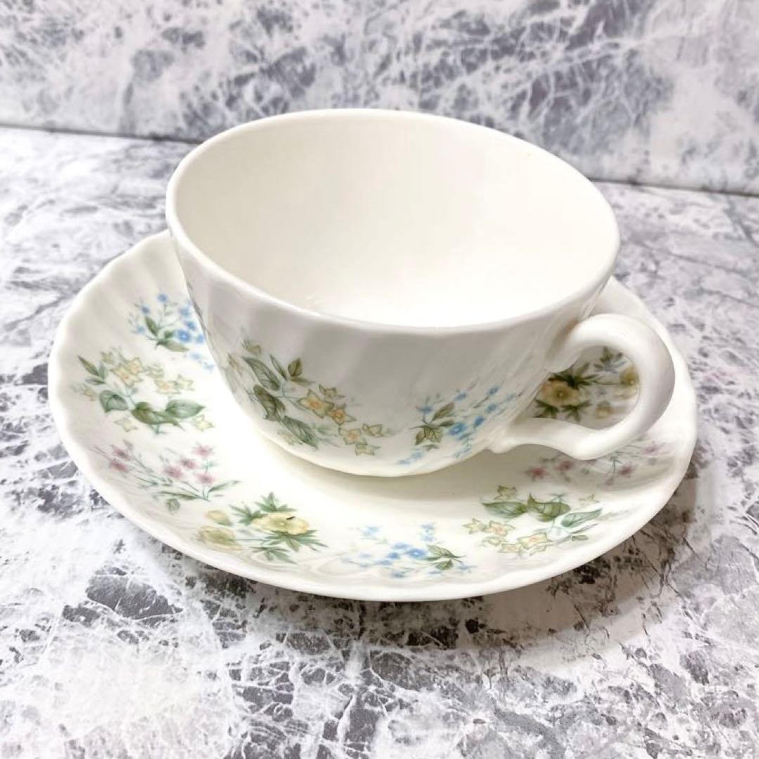 美品 MINTON ミントン テーブルセット小花柄 食器 来客用 お料理教室