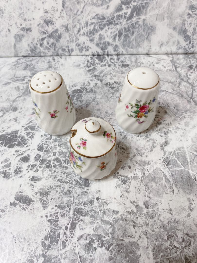 美品 MINTON ミントン テーブルセット小花柄 食器 来客用 お料理教室