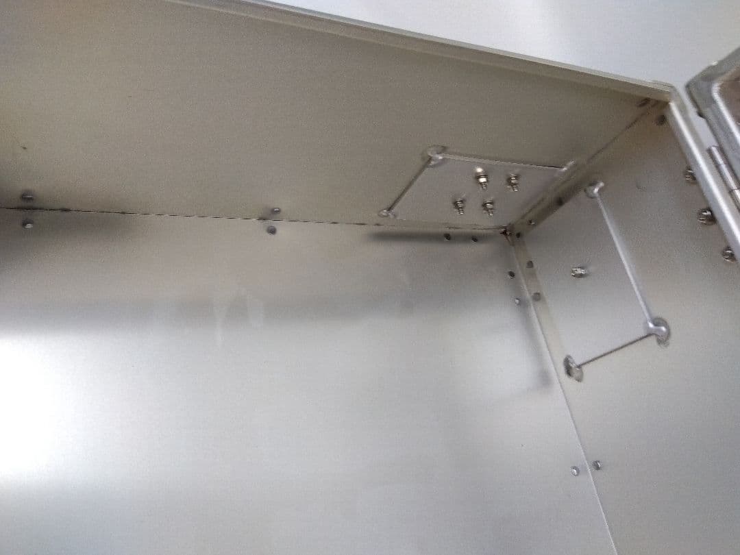 アルミトランク　アルマイト加工　日本製　大型サイズ　アルミ製