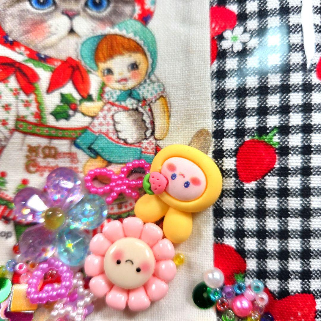 マーガレットソフィー シャカシャカポーチ