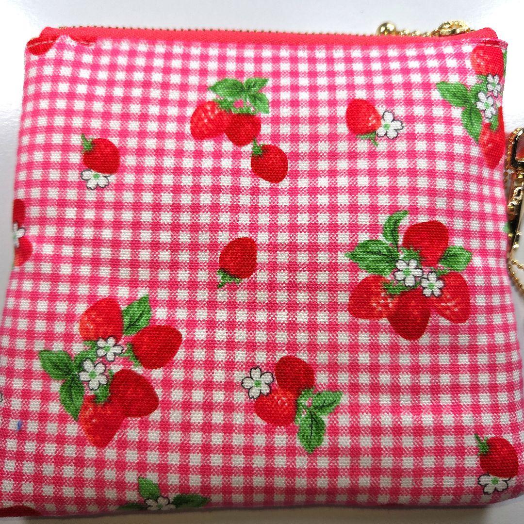 マーガレットソフィー シャカシャカポーチ