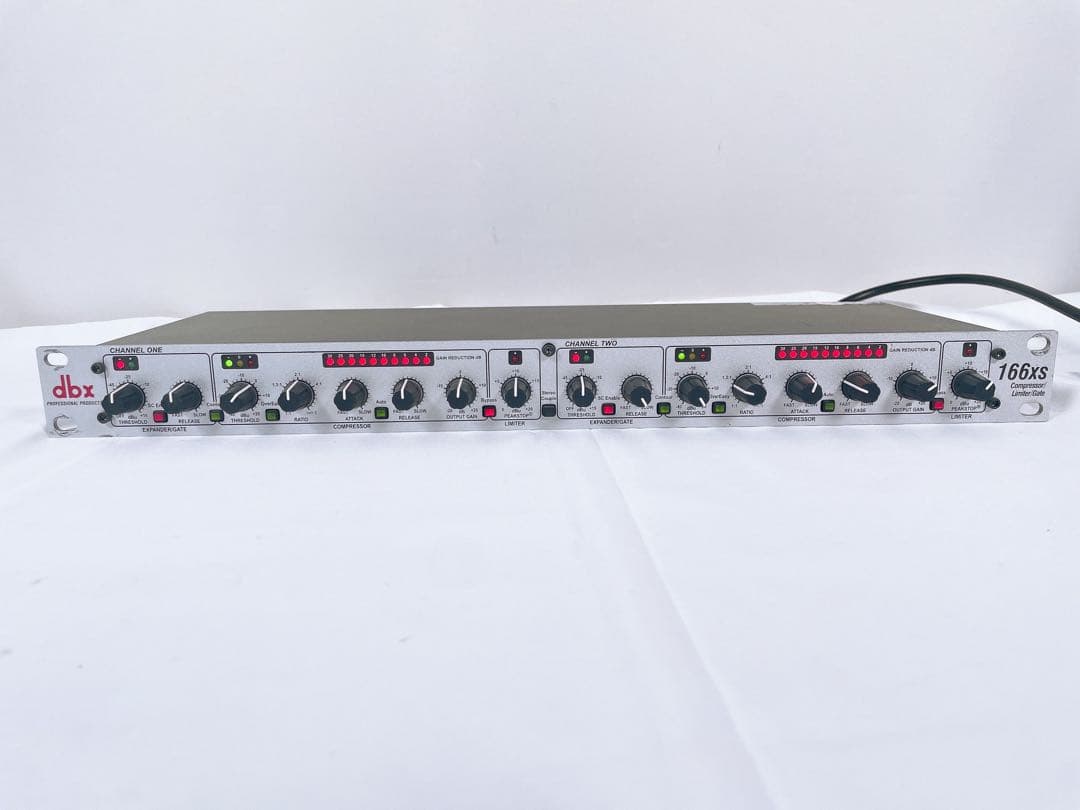 良品】 dbx 166xs ステレオ コンプレッサー リミッター ゲート - メルカリ