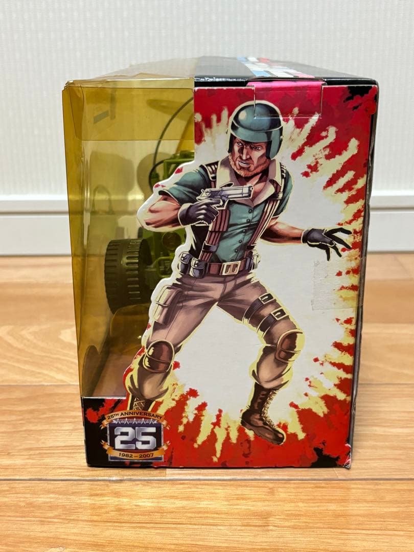 ハズブロ G.I.JOE A.W.E. STRIKER アクションフィギュア
