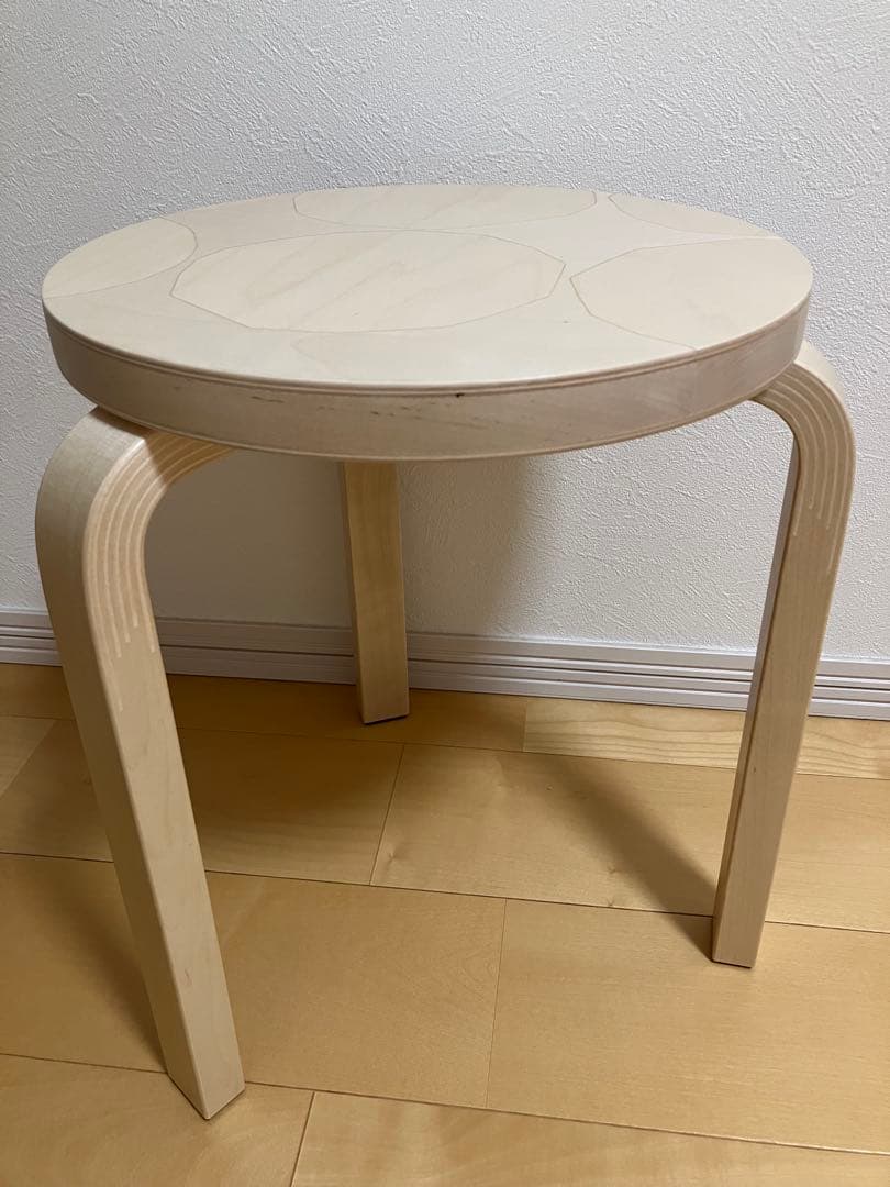 アルテック　スツール60 マリメッコ　キヴェット