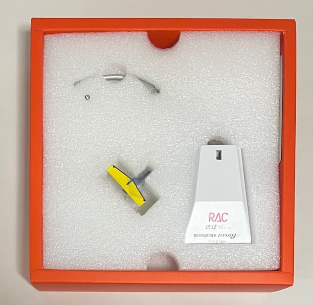 琉球エアコミュター8-Q100 JA8873 - メルカリ