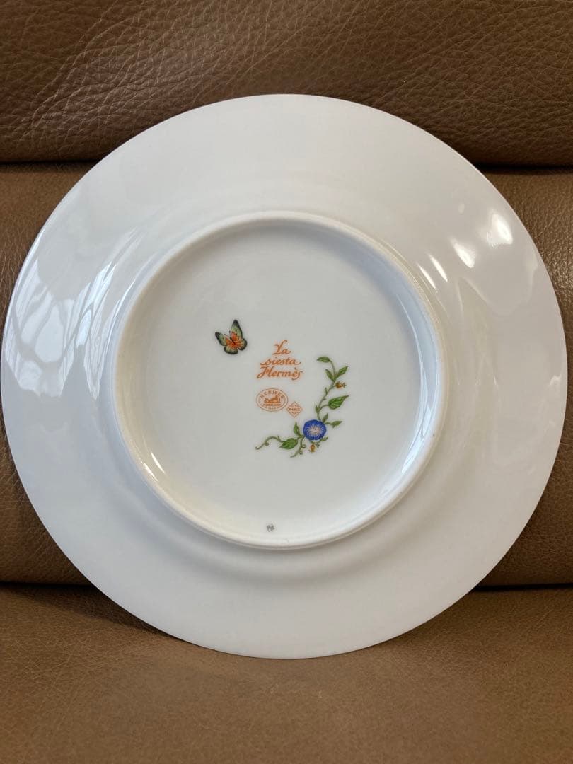 ②HERMES シエスタ エルメス 皿 LA SIESTA プレート 花 蝶 - メルカリ