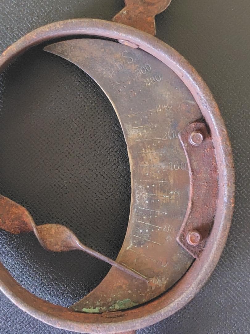 アンティーク 重厚 ドイツ製 半月型吊り秤 古道具 骨董 レトロ ばね秤 工業系