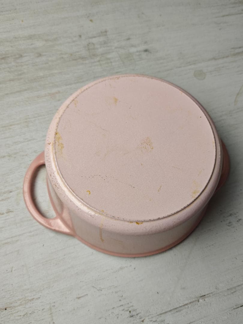 バーミキュラ VERMICULAR オーブンポットラウンド 22cm ピンク