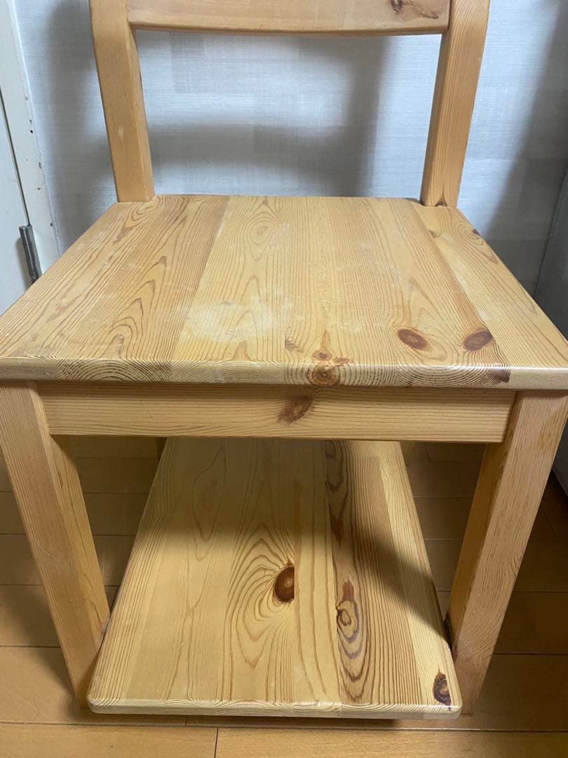 天然木（パイン材）椅子