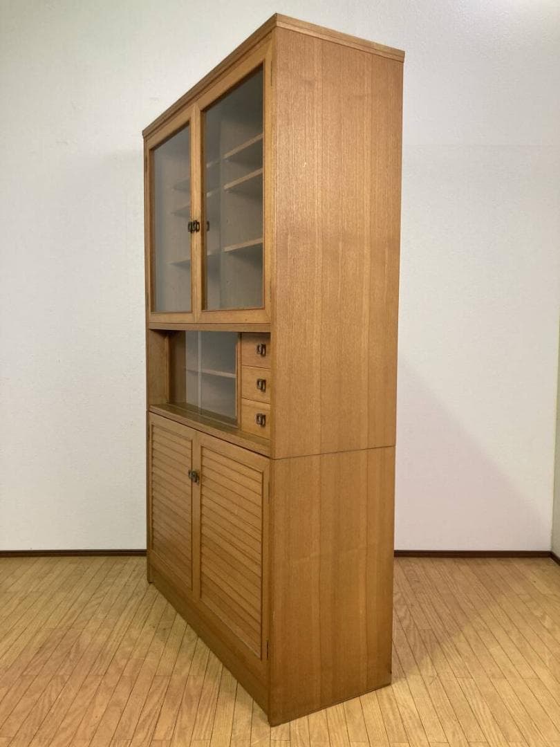 昭和レトロ ヴィンテージ ガラス扉 180 105 大容量 キャビネット 食器棚