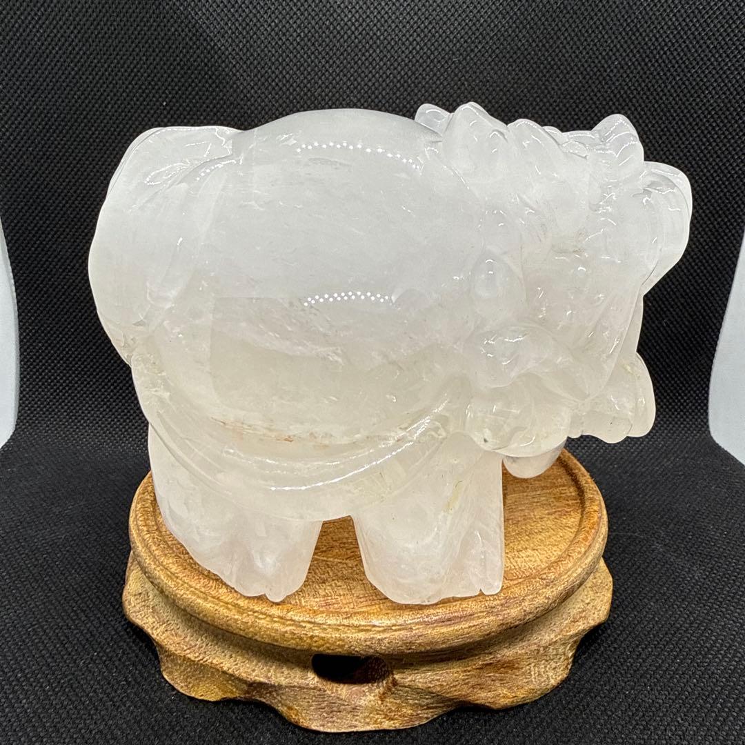 BIGサイズ♪ ロングイ　水晶　白　約12センチ以上♪台座付き♪