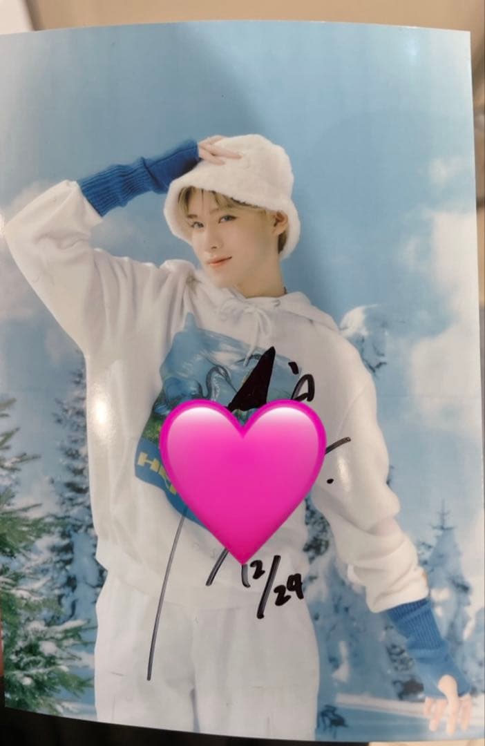 DXTEEN 大久保波留 サイン入り生写真 - メルカリ