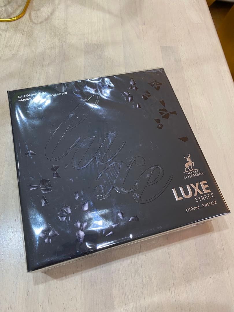 香水(男性用) Maison Ahambra Luxe Street