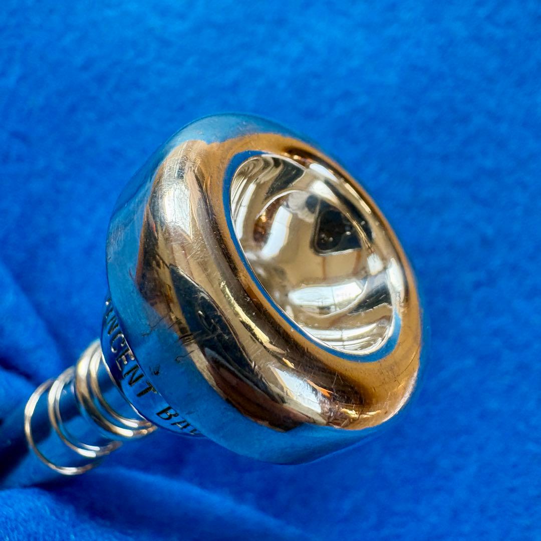 BACH CORP. 8C 旧刻印