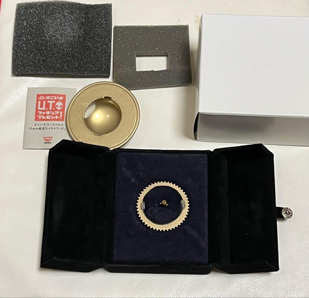 ［だんご］【値下げ】純金製K24 日清カップヌードル 宇宙人 非売品