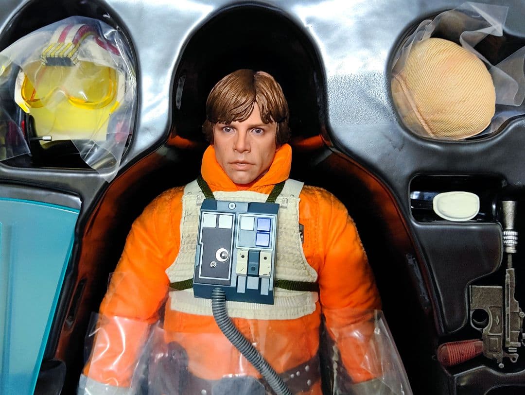 HOTTOYs•STARWARS[ルーク]レイアヘッド付き!土日限定価格!!