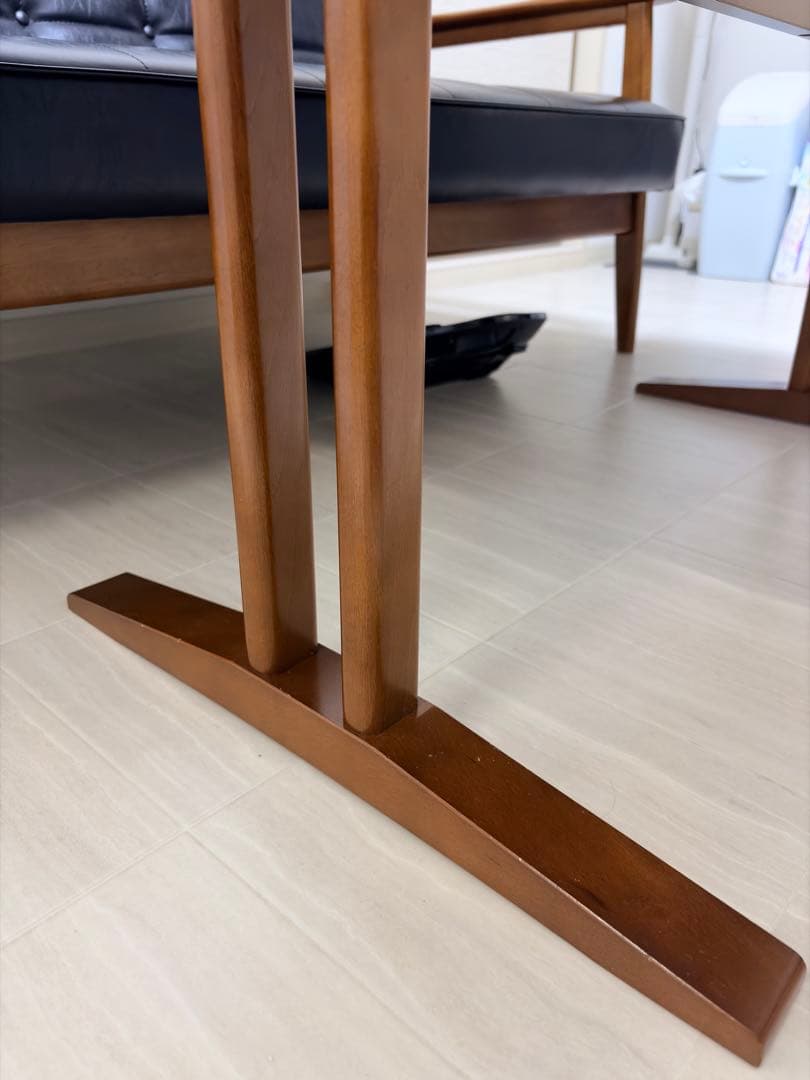 カリモク60 カフェテーブル　1200