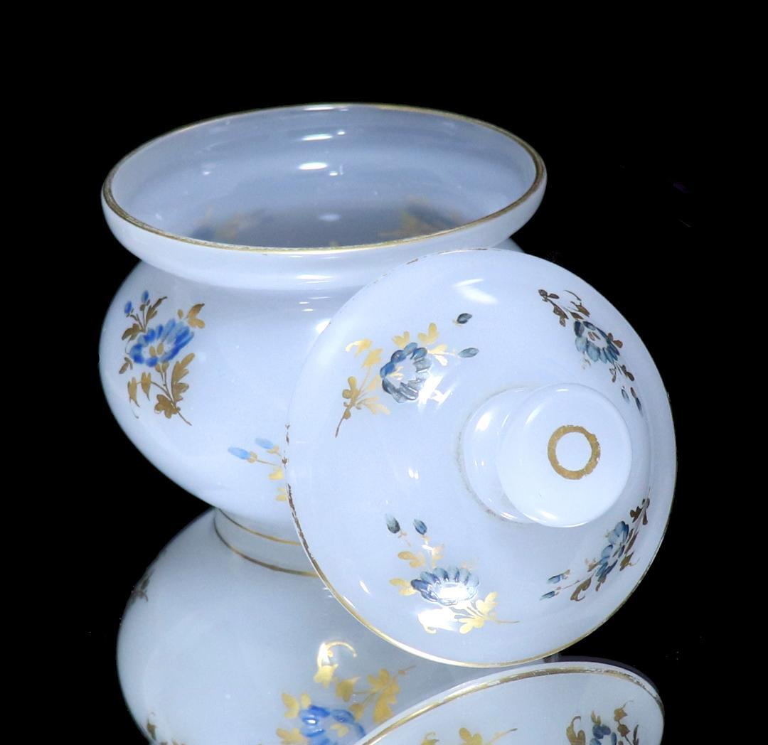 オールド・バカラ 激レア1870年頃 金彩エナメル彩オパーリンクリスタル製 蓋物