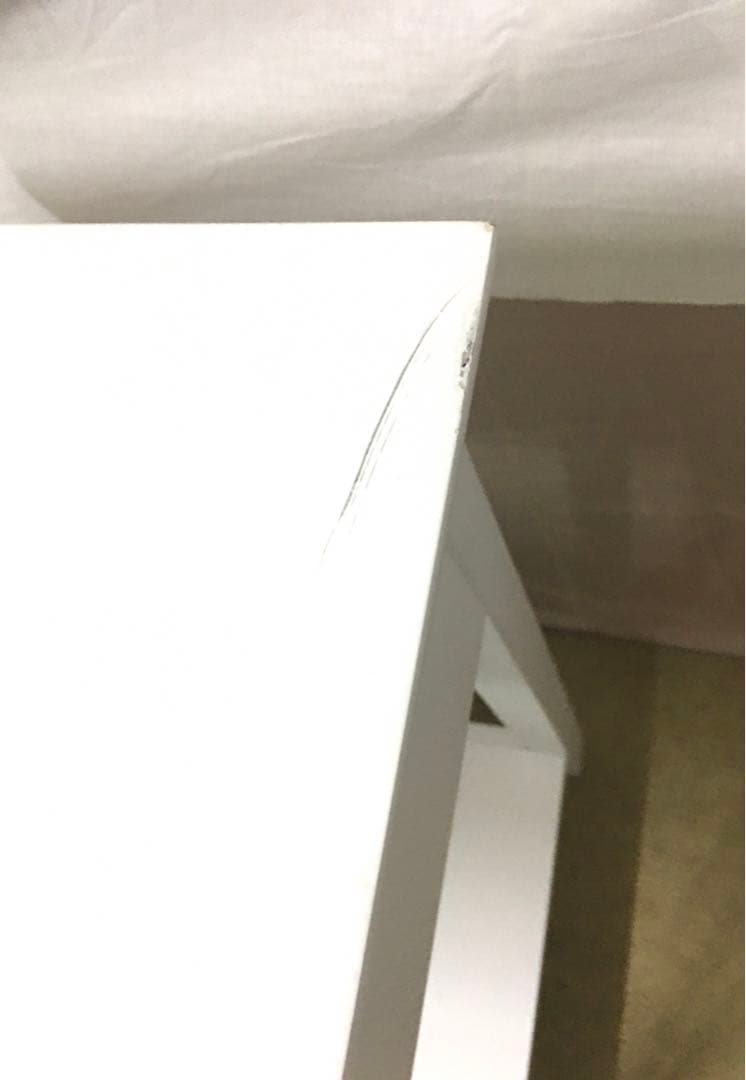 ベッドサイドテーブル木製　ホワイト