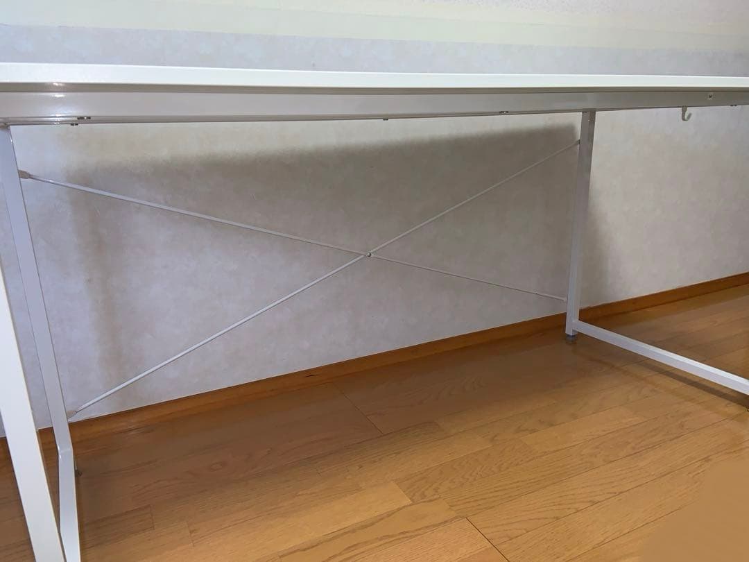 サンワダイレクト　デスク　ホワイト　140cm × 60cm