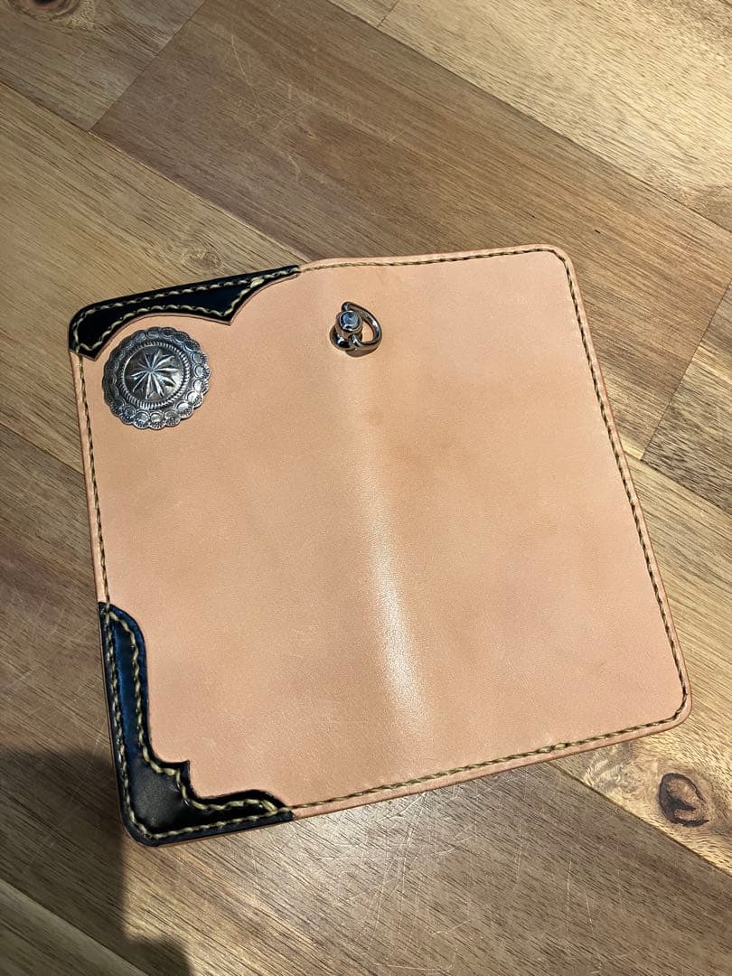 【新品、未使用】ロングウォレット　グレイビーレザー　長財布　革細工　コードバン