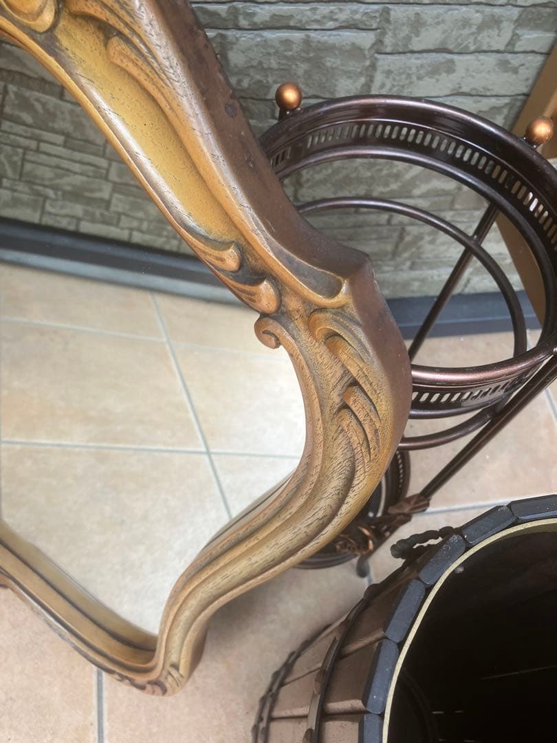 アンティーク調　木製　デコラティブフレーム　ウォールミラー　壁掛け