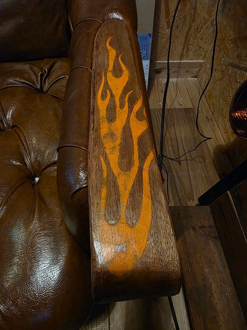 アメリカン ビンテージ 仕様 ソファ リメイク ホットロッド クロスパッチ 本革