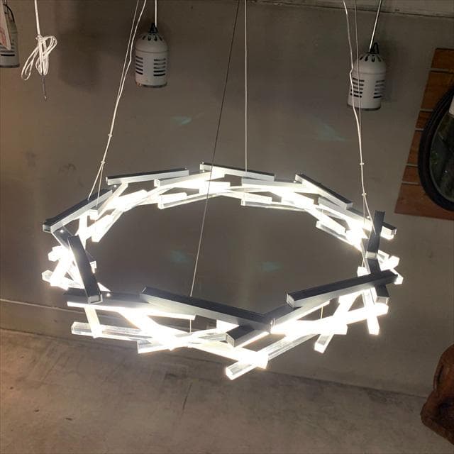 山田照明のローリアLEDペンダントライト②