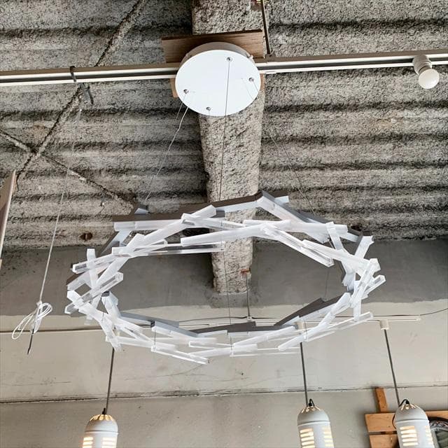 山田照明のローリアLEDペンダントライト②