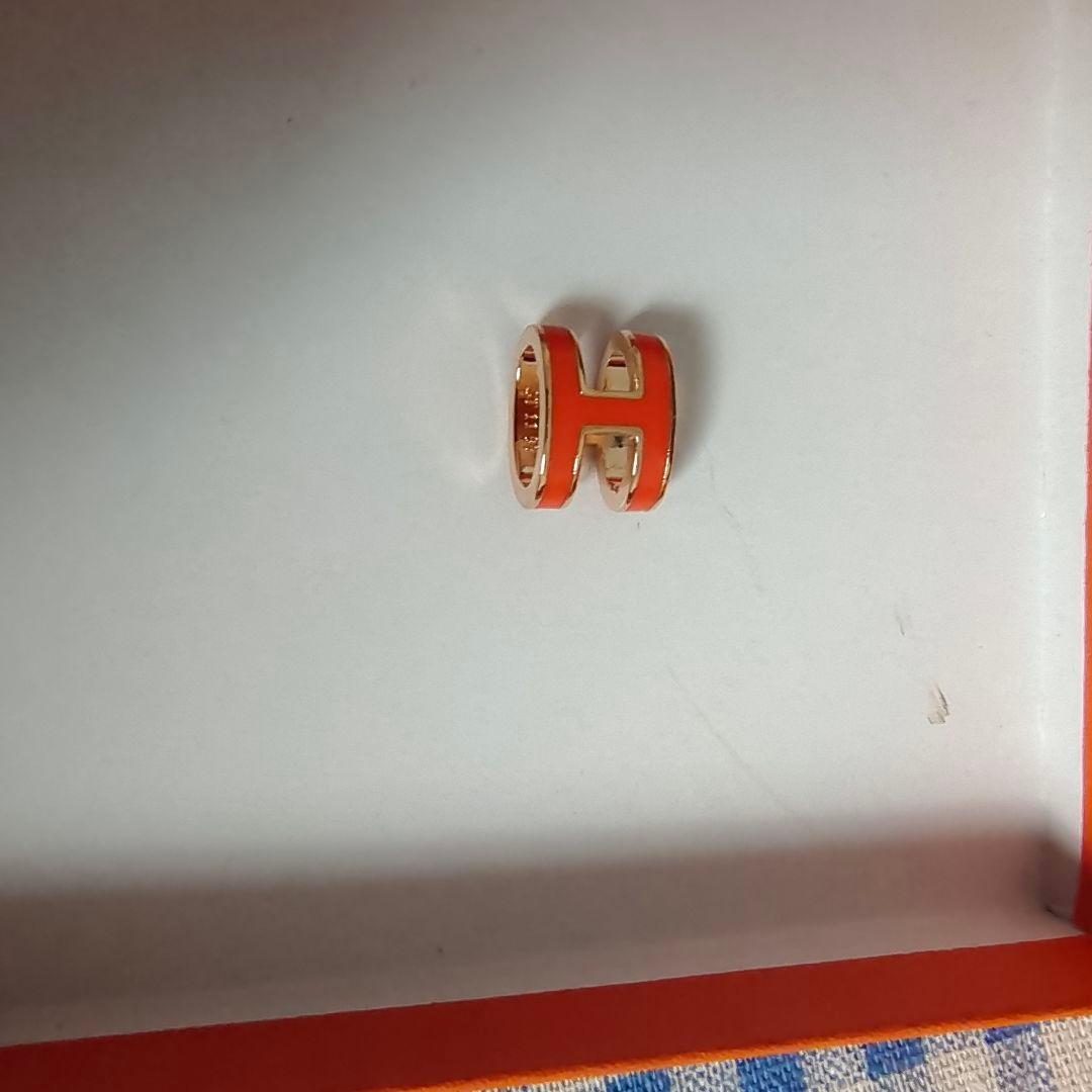 Hモチーフ ネックレス オレンジ