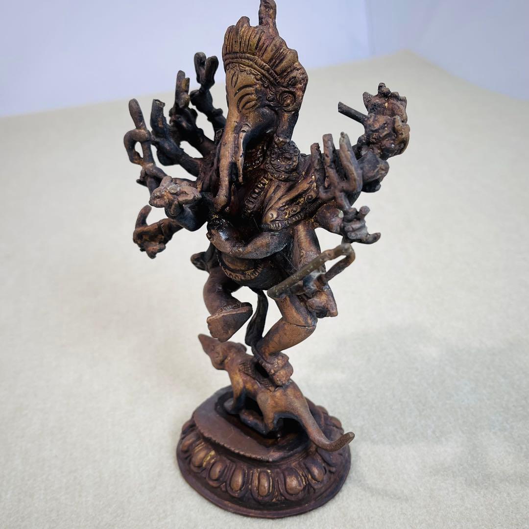 【真鍮製】ガネーシャ像 インド ヒンドゥー 多腕 神様 置物 オブジェ　ブラス