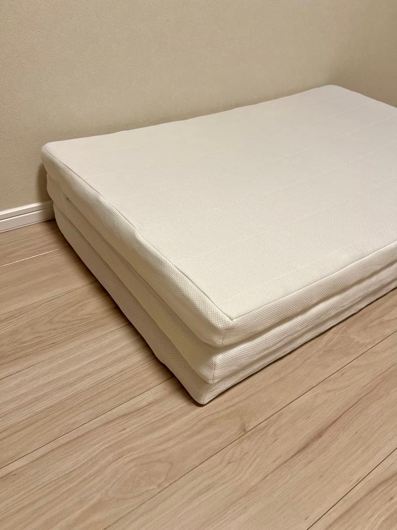 【週末限定】airweave エアウィーヴ スマート 折りたたみ　Z01