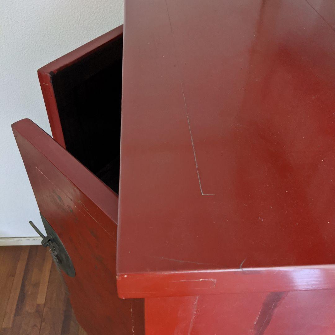 ✨シンガポール家具　存在感のある素敵な…キャビネット　落ち着いた朱赤色✨