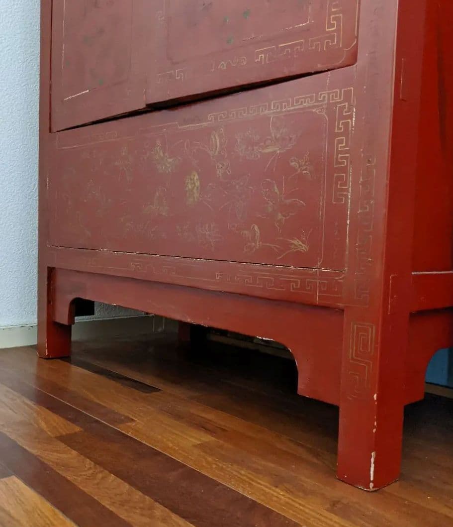 ✨シンガポール家具　存在感のある素敵な…キャビネット　落ち着いた朱赤色✨