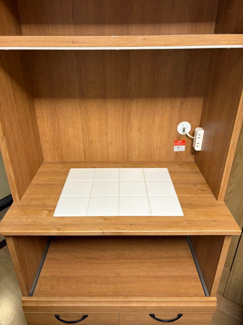 自宅引取り可！美品【ビーカンパニー】キッチンボード - メルカリ