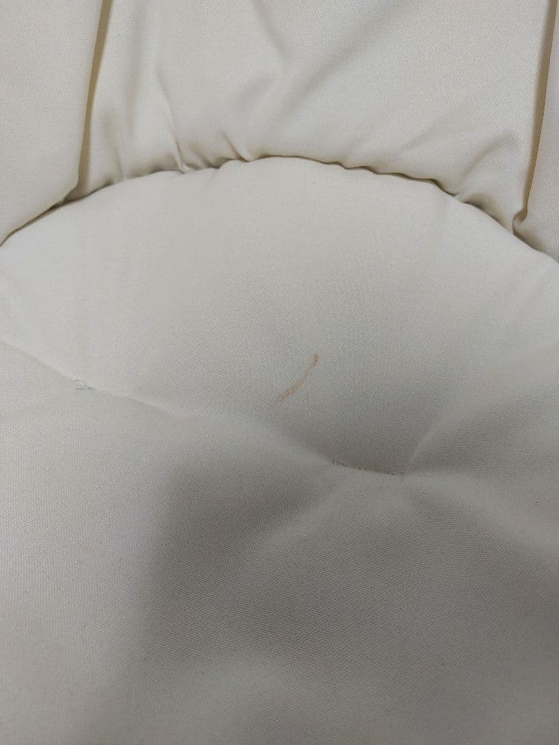 ⭐値下げしました⭐ ⭐再値下げ要相談⭐ホワイトクッション折りたたみチェア