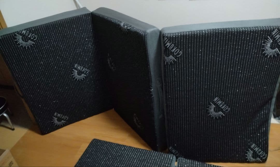 GOKUMIN マットレス 【高密度】 厚さ10cm 三つ折り