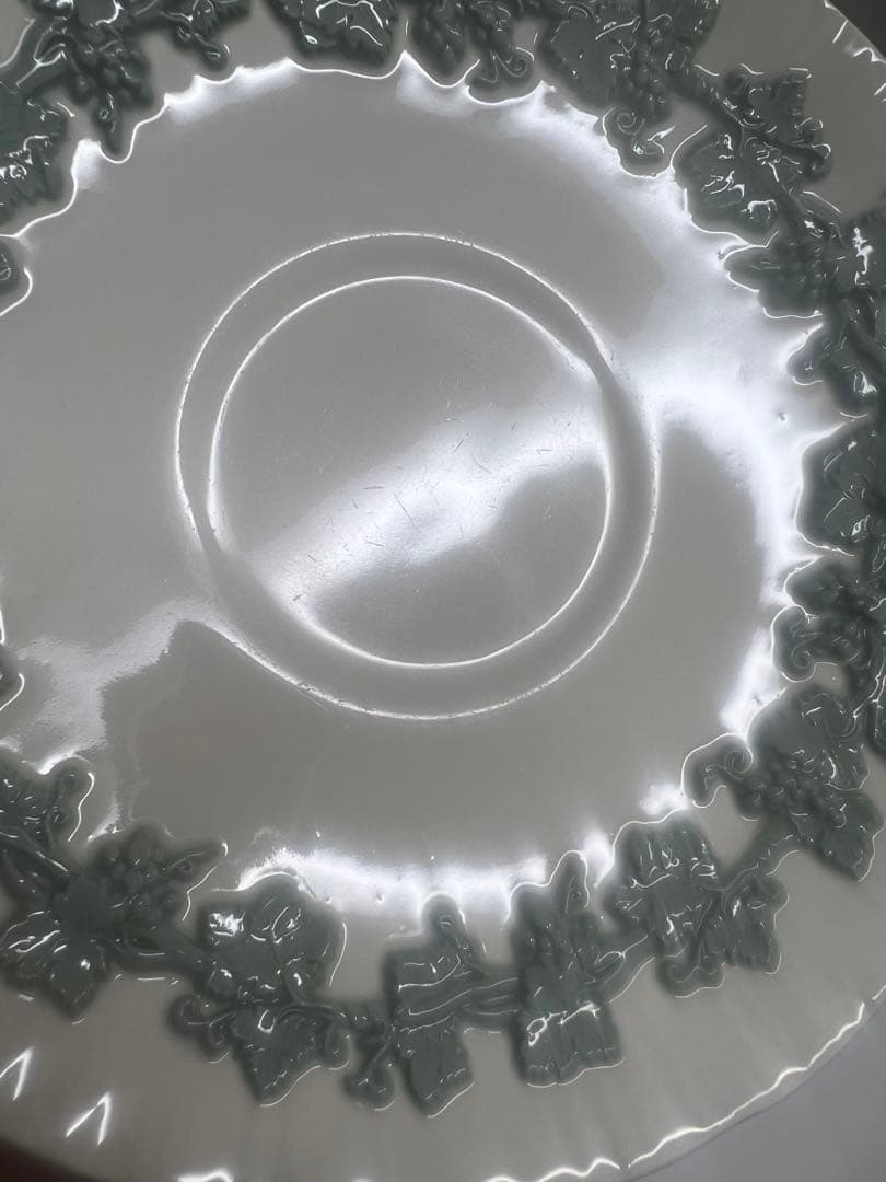 ウエッジウッド　クイーンズウェア　 オフホワイト/セラドンセット　 シェルエッジ