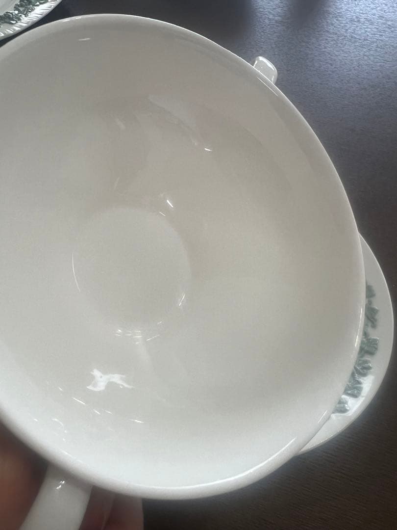 ウエッジウッド　クイーンズウェア　 オフホワイト/セラドンセット　 シェルエッジ