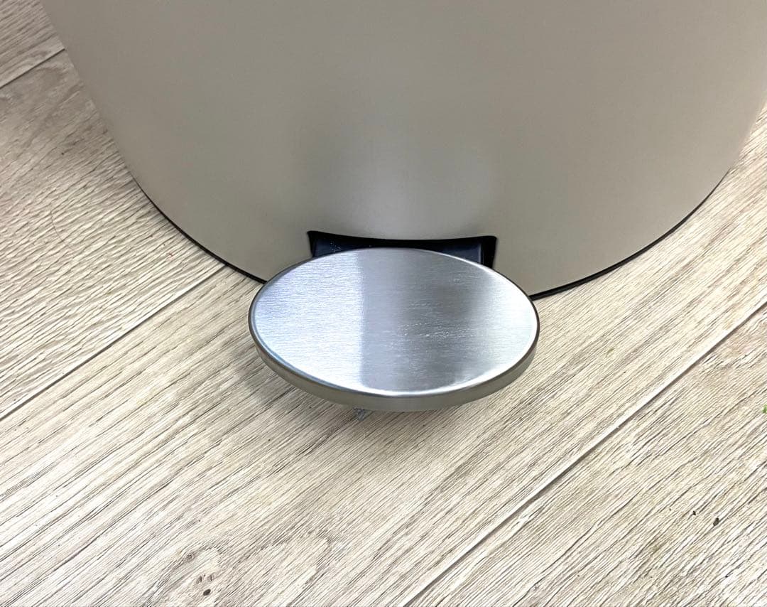 バス用ゴミ箱 20L ペダル式