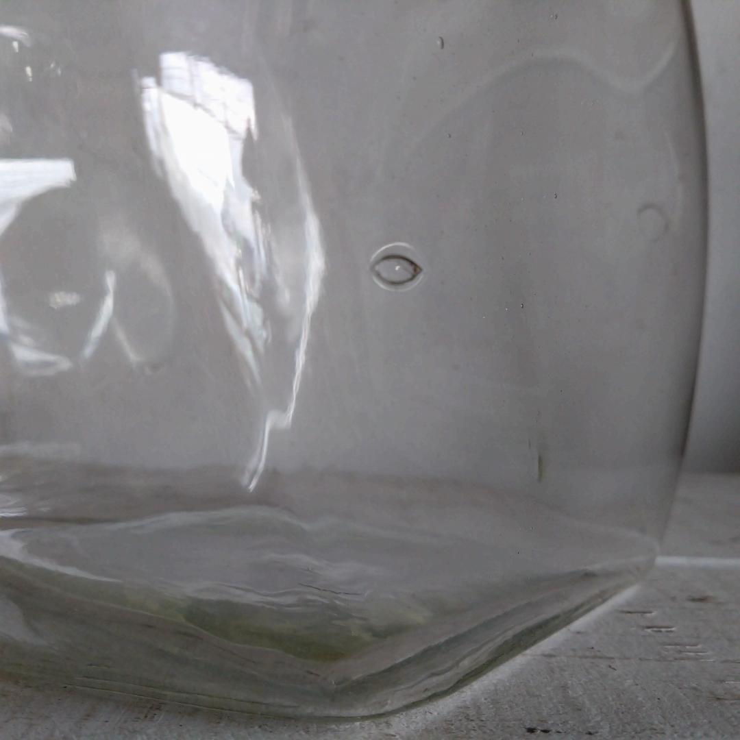 古い菓子瓶　昭和レトロ　ガラス瓶　蓋付　希少