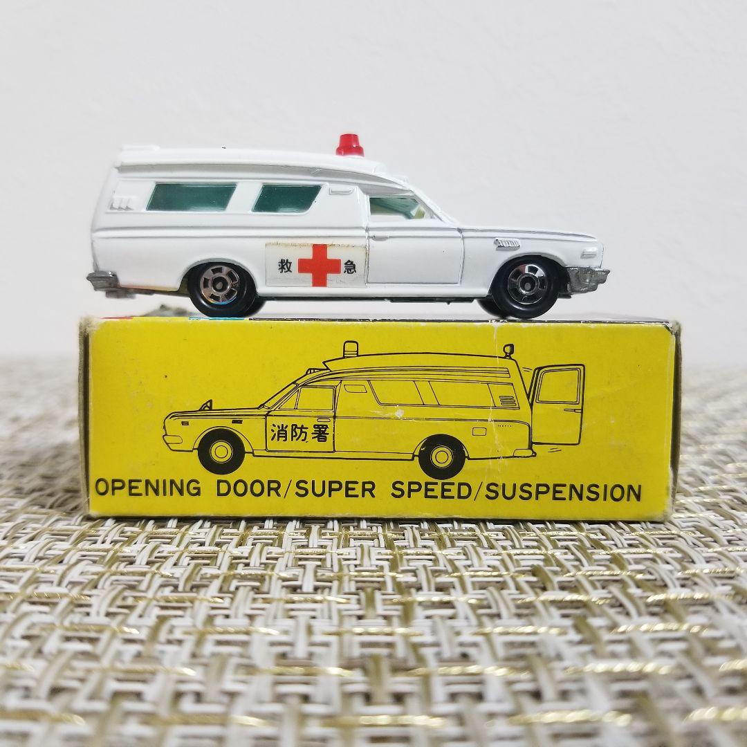 トミカ 黒箱 No.40 トヨタ 救急車 日本製 - メルカリ