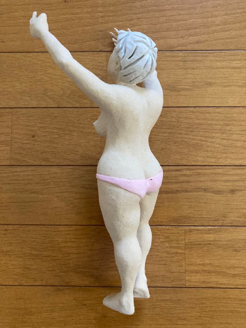 一点物 女性の立体オブジェ（ビキニ） 芸術品