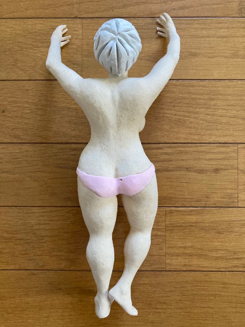 一点物 女性の立体オブジェ（ビキニ） 芸術品