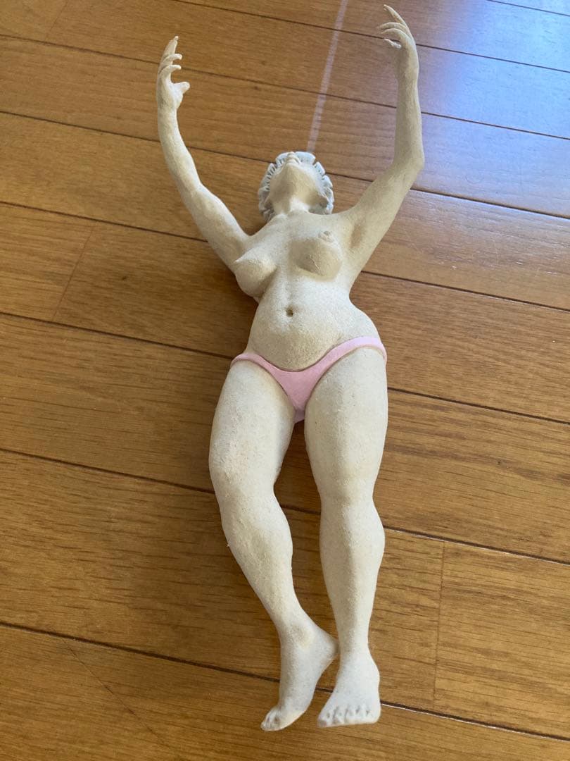 一点物 女性の立体オブジェ（ビキニ） 芸術品