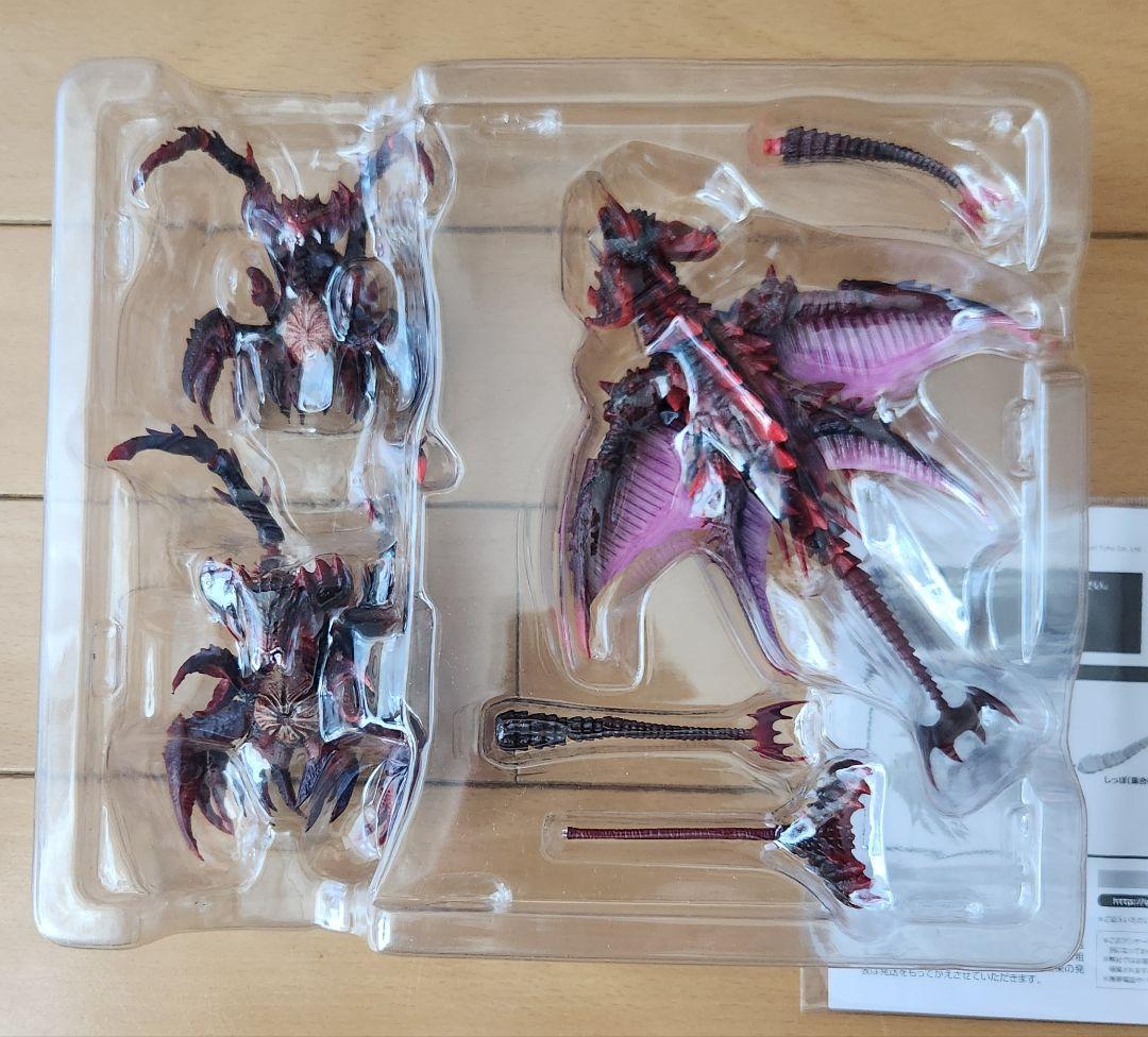 S.H.MonsterArts デストロイア エボリューションセット(1995…