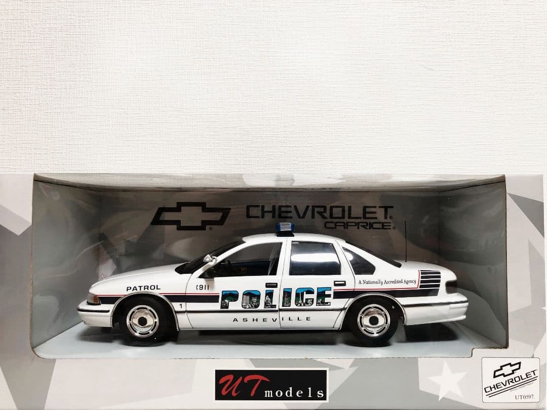 UTモデル/Chevyシボレー Capriceカプリス パトカー 1/18 絶版 - メルカリ