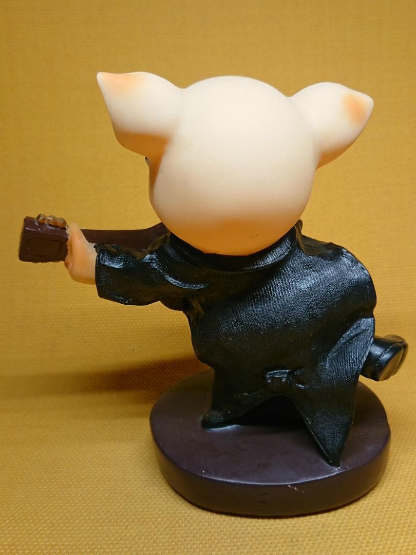 ビンテージ　人形　音楽家　ギター　ブタ　置物　インテリア　工芸品　A3445