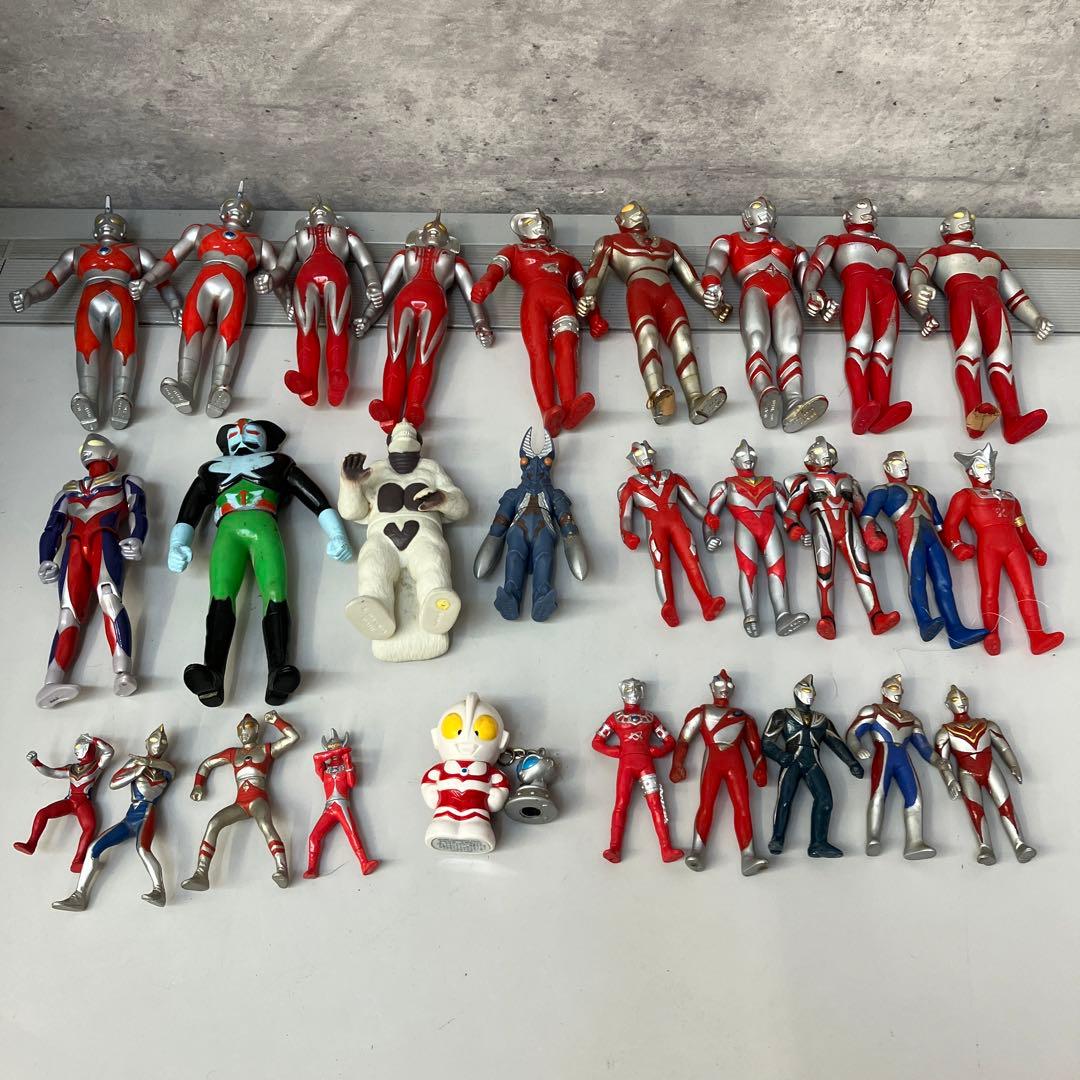 バンダイ ウルトラマンシリーズ 怪獣 ソフビ 29点まとめ売り 可動